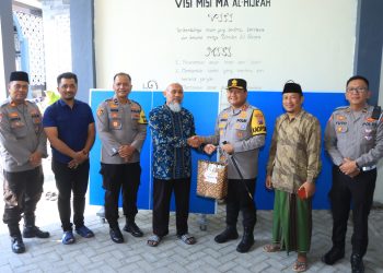 Dukung Olahraga, Kapolres Ngawi Beri Bantuan Peralatan Tenis Meja