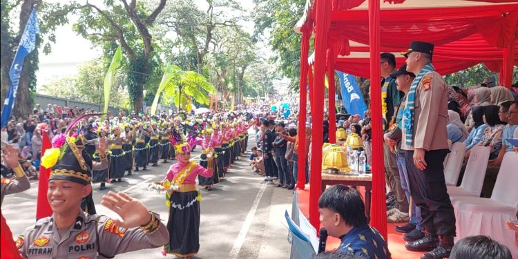 Kapolres Gowa Bersama Forkopimda Sambut Karnaval di Event Beautiful Malino 2024