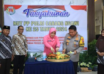 Kapolres dan Ketua Bhayangkari Cabang Ngawi hadiri Tasyakuran PP Polri ke 25 tahun 2024