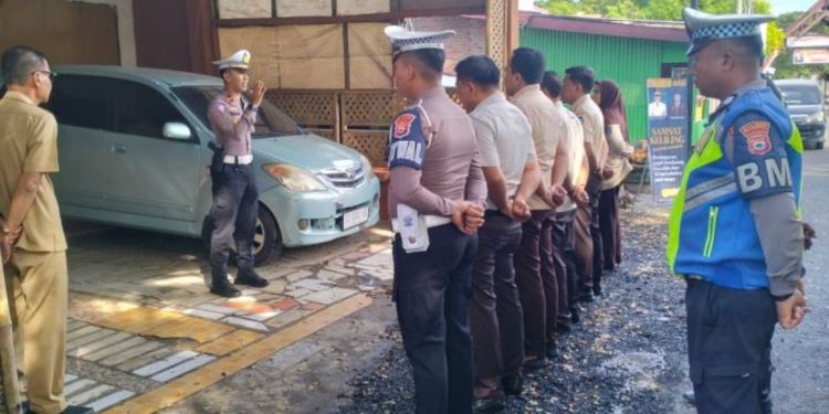 UPT SAMSAT Bulukumba Gencarkan Operasi Penertiban Pajak Kendaraan Bermotor pada dua titik yang berbeda