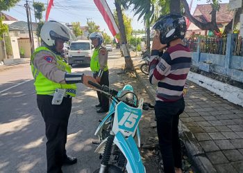 Tindak Pelanggaran Kasat Mata, Satlantas Ngawi Laksanakan Patroli Hunting System