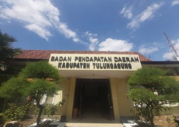 BAPENDA MEMBERIKAN PELAYANAN TERBARU NON TUNAI.
