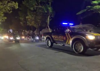 Jaga Perayaan Suran Agung Tetap Aman, Wakapolres Pimpin Penyekatan di Perbatasan Ngawi