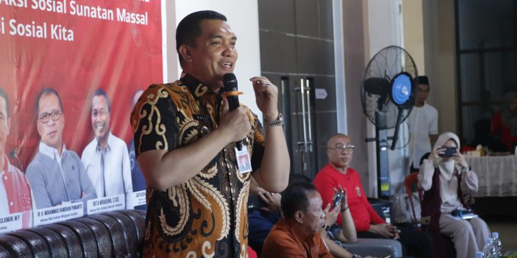 Sekda Takalar Hadiri Kegiatan Bakti Sosial IKA UNHAS