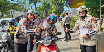 TERTIB BERLALU LINTAS, SAT LANTAS POLRES GOWA BERI APRESIASI KE PENGENDARA