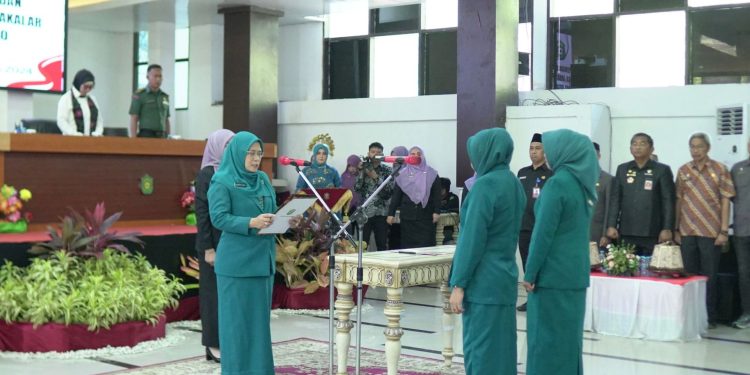 Pengukuhan 83 Ketua TP-PKK Desa Kabupaten Takalar oleh Pj Ketua TP-PKK Kabupaten Takalar