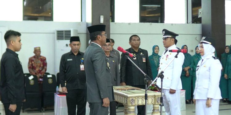 83 Kepala Desa dilantik dan Diambil Sumpah/Janji Perpanjangan Masa Jabatan oleh Pj. Bupati Takalar