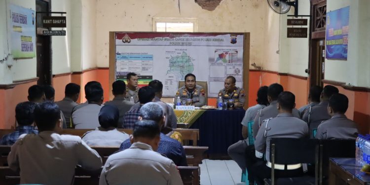Kapolres Kendal Tekankan Pentingnya Kesiapsiagaan Mapolsek dan Harmonisasi Keluarga