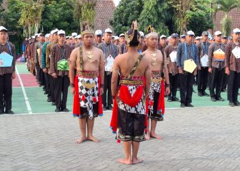 Kegiatan Masa Pengenalan Lingkungan Sekolah SMKN 1 pagerwojo  berjalan lancar dan Kondusif