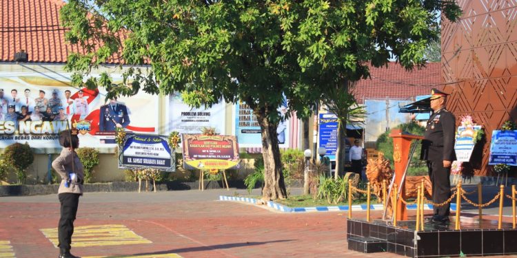 Polres Ngawi Gelar Upacara Hari Kemerdekaan ke 79 Tahun 2024.