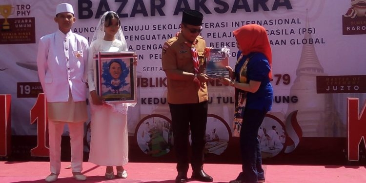SMPN 1  Kedungwaru  menuju sekolah yang berbasis literasi internasional