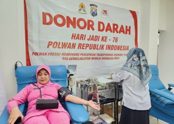 Peringati Hari Jadi ke 76, Polwan Ngawi Gelar Donor Darah