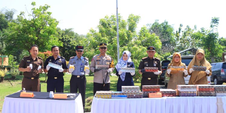 Kapolres Hadiri Pemusnahan Barang Bukti di RSUD Soeroto Ngawi