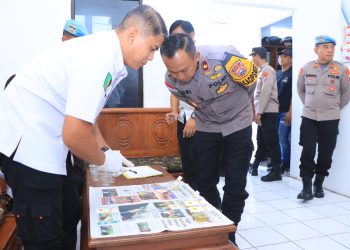 Jaga Kepercayaan Publik, Polres Ngawi Lakukan Tes Urine Anggotanya