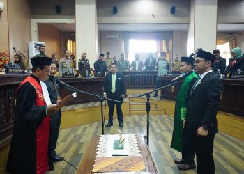 Pengambilan Sumpah/Janji Wakil Ketua DPRD Kabupaten Jeneponto