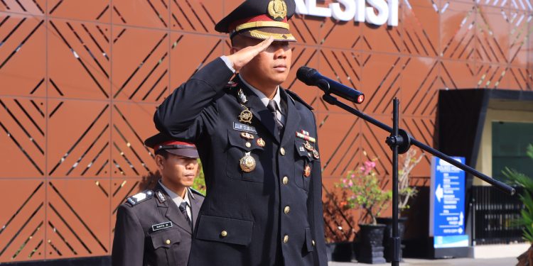 Wakapolres Pimpin Upacara Hari Kesaktian Pancasila di Polres Ngawi