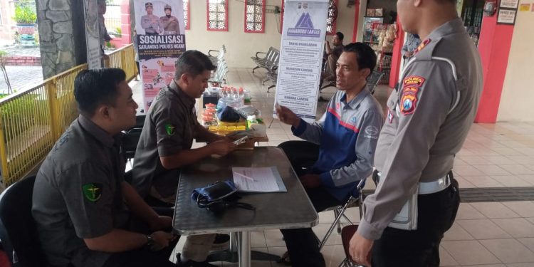 Jaga Keselamatan Penumpang, Polres Ngawi Cek Urine Sopir di Terminal Kertonegoro