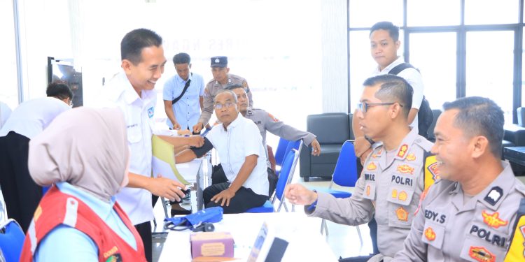 Polres Ngawi Gelar Pemeriksaan Kesehatan untuk Personel PAM TPS Pilkada 2024