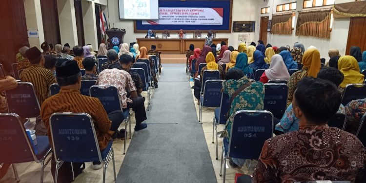 Gelar Sosialisasi Ketahanan Ekonomi Sosial Budaya dan Agama, Ini Tujuan Kepala Bakesbangpol Tulungagung