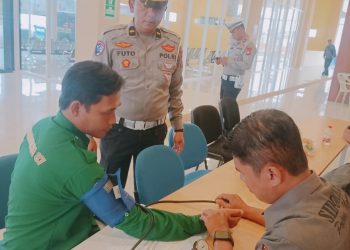 Satlantas Polres Ngawi Gelar Ramp Check, Pastikan Keselamatan Penumpang.