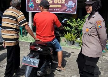 Beri Rasa Aman Masa Pungut Suara Pilkada 2204, Polwan Polres Ngawi Patroli