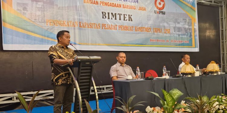 PJ Bupati Jeneponto Tutup Bimtek Peningkatan Kapasitas Pelaku Pengadaan Barang dan Jasa
