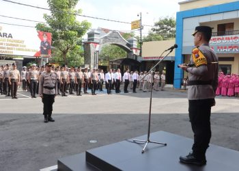 72 Personel Polres Tulungagung Peroleh Kenaikan Pangkat Periode 01 Januari 2025