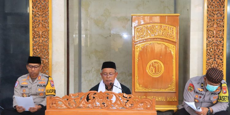 Awali Tahun 2025, Polres Ngawi Gelar Pengajian dan Doa Bersama