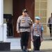 Kapolres Toraja Utara Pimpin Upacara Kenaikan Pangkat 13 Personel Periode 1 Januari 2025