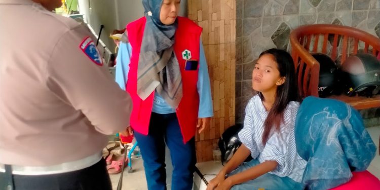 Pos Pam JLS Pertemukan Anak Yang Linglung Lupa Arah Dengan Keluarganya