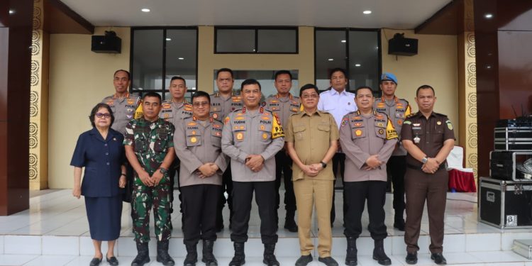 Kunjungan Kerja Kapolda Sulsel di Polres Toraja Utara
