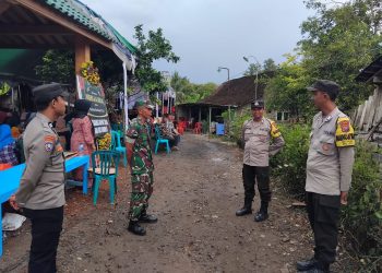 Polisi Ngawi Amankan Pengajian Umum di Pitu
