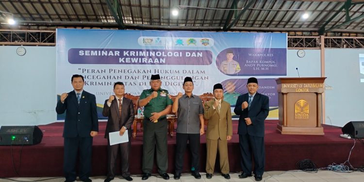 Tingkatkan Kesadaran Terhadap Ancaman Kejahatan Digital, Polres Ngawi Berikan Sosialisasi di UNIDA Gontor Putri