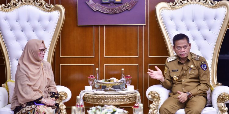 Dekan Fakultas Kedokteran Unhas Harap Pj Gubernur Prof Fadjry Djufry Beri Motivasi untuk Civitas Akademika di Dies Natalis ke-69 Tahun