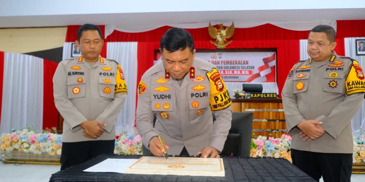 Kunjungan Kerja Kapolda Sulsel di Polres Bulukumba