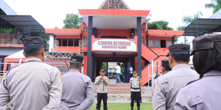 Kapolres Ngawi Pimpin Langsung Pengamanan Pertandingan Liga 4 Kapal Api
