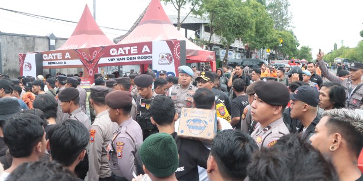 Polres Ngawi Terjunkan 336 Personel, Amankan Sepak Bola Liga 4