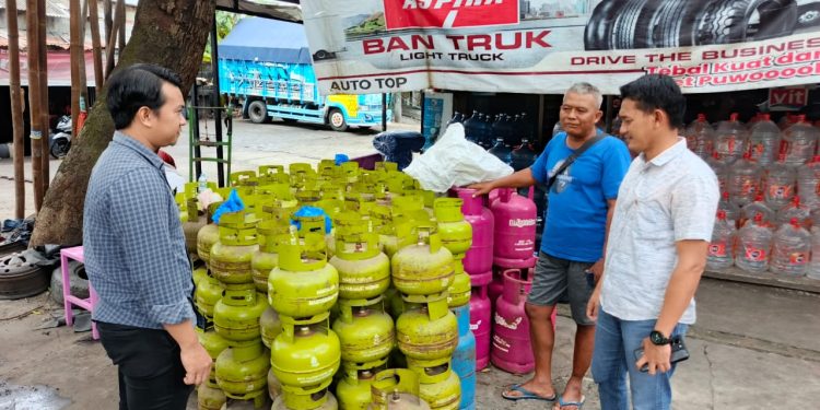 Polres Ngawi Cek Ketersediaan LPG 3 kg