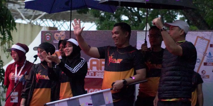 Pj. Bupati Takalar Lepas Peserta Fun Run 2025