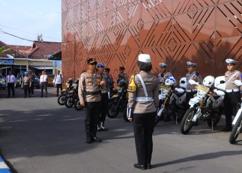 Tingkatkan Disiplin Berlalu Lintas, Kapolres Ngawi Pimpin Gelar Pasukan Ops Keselamatan Semeru 2025