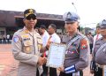Kapolres Beri Penghargaan 51 Personel Polres Ngawi yang Berprestasi