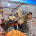 Jelang Ramadhan, Polisi Ngawi Cek Stok dan Harga Bapokting di Pasar