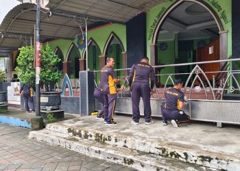 Sehari Sebelum Ramadhan 1446 H, Polres Ngawi Gelar Bakti Religi di Berbagai Masjid