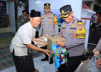 Polres Ngawi Berikan Bantuan ke Panti Asuhan Al Munawaroh