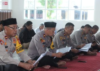 Kapolres Wajo Laksanakan Tadarusan di Masjid At-Taqwa Sengkang