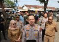 Pengecekan Harga dan Ketersediaan Bahan Pokok Oleh Kapolres Tulungagung Beserta Satgas Pangan Jelang Idhul Fitri