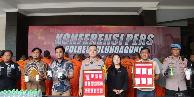 Hasil Penindakan Yang Dilaksanakan Oleh Satnarkoba Polres Tulungagung Selama 22 Hari, Berhasil Mengungkap Sebanyak 16 Kasus dengan 25 Tersangka
