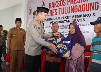 Polres Tulungagung Kembali Menggelar Bakti Sosial Serta Bakti Kesehatan, Kali Ini Bersama Forkopimcam dan Paguyuban Pencak Silat Besuki