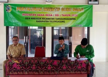 Pemdes Kresikan Menggelar Acara Pemberian Honor Guru Ngaji  berjalan lancar dan kondusif