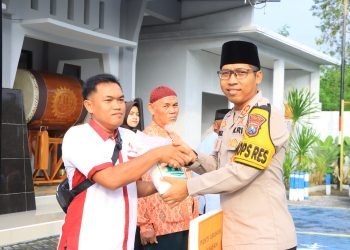 Polres Ngawi Peringati Nuzulul Qur’an di Masjid Miftahul Huda
